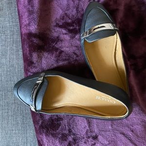Coach black size 8 flat